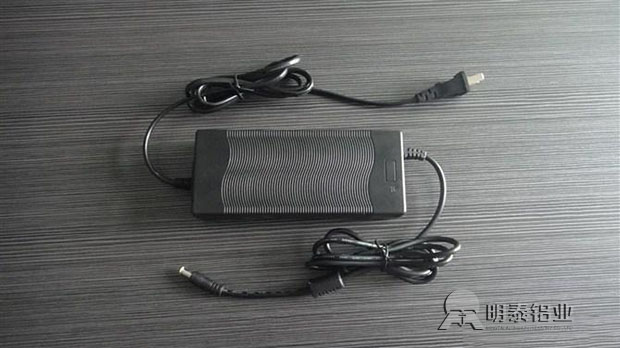 電動汽車鋰電池用鋁箔---8021鋁箔、8079鋁箔