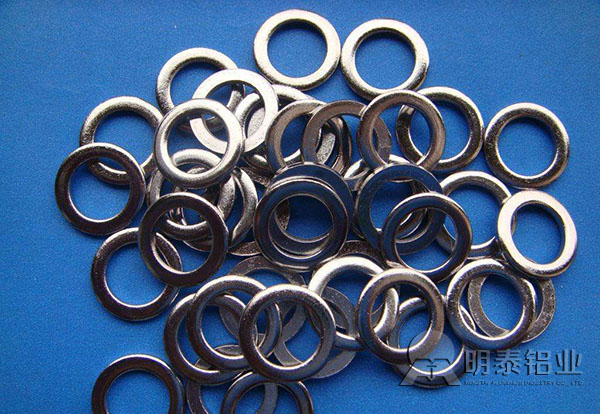 河南1100鋁板介紹鋁合金墊片的優勢