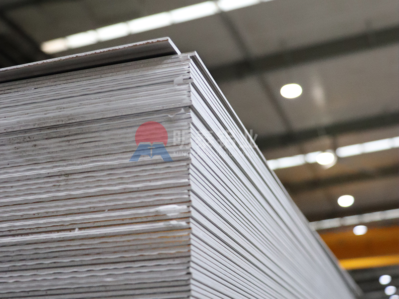 明泰鋁業6061鋁板.jpg